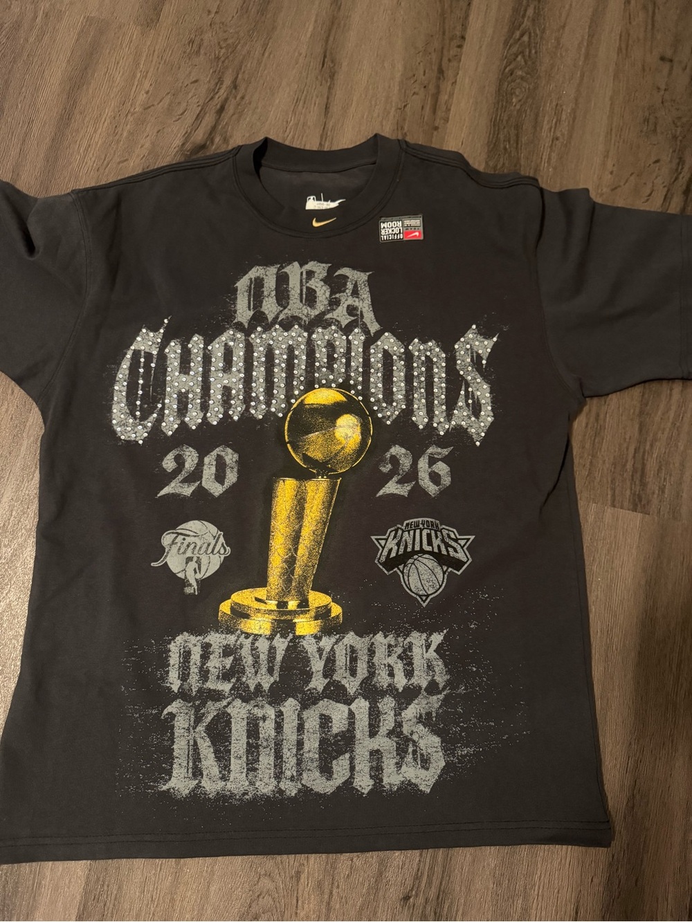 Nike New York Knicks 2026 NBA Champions Rhinestone Tee